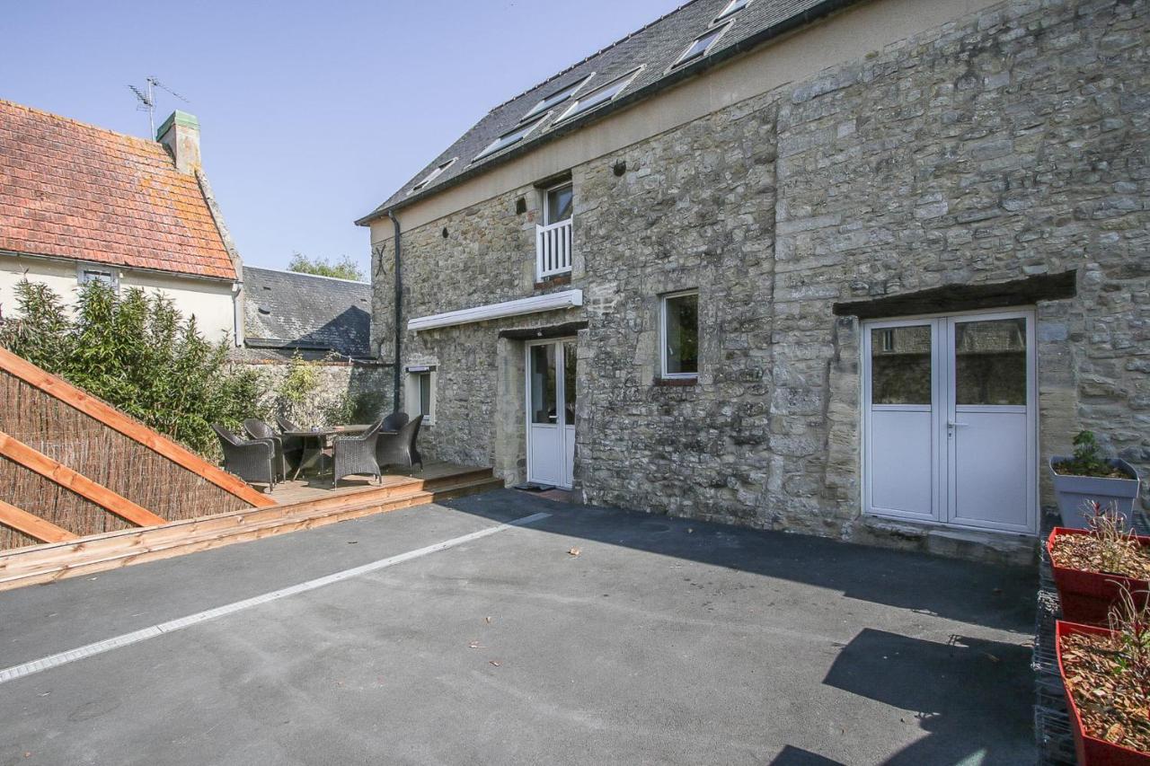 Gite L'Ardoisier 7 Pers Sauna Bayeux 2Km Gueron Bagian luar foto