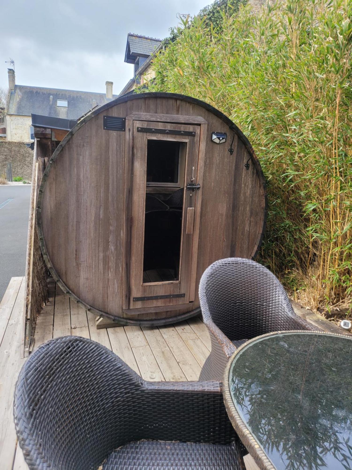 Gite L'Ardoisier 7 Pers Sauna Bayeux 2Km Gueron Bagian luar foto